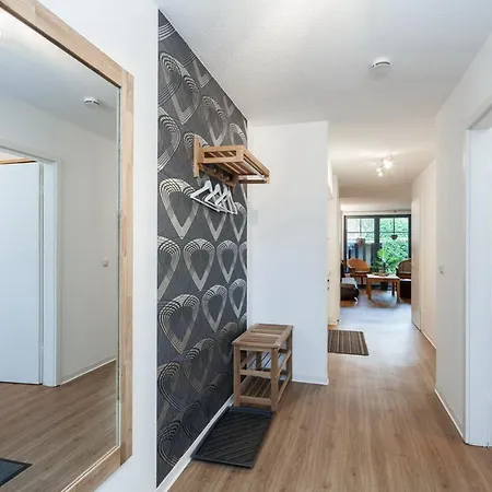 Papillon 06-2 Apartment